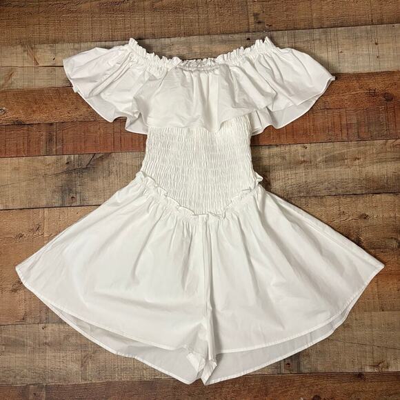 Mable JILL RUFFLED OFF THE SHOURDER ROMPER White Women’s Sz M Cottagecore Bride - Picture 10 of 10